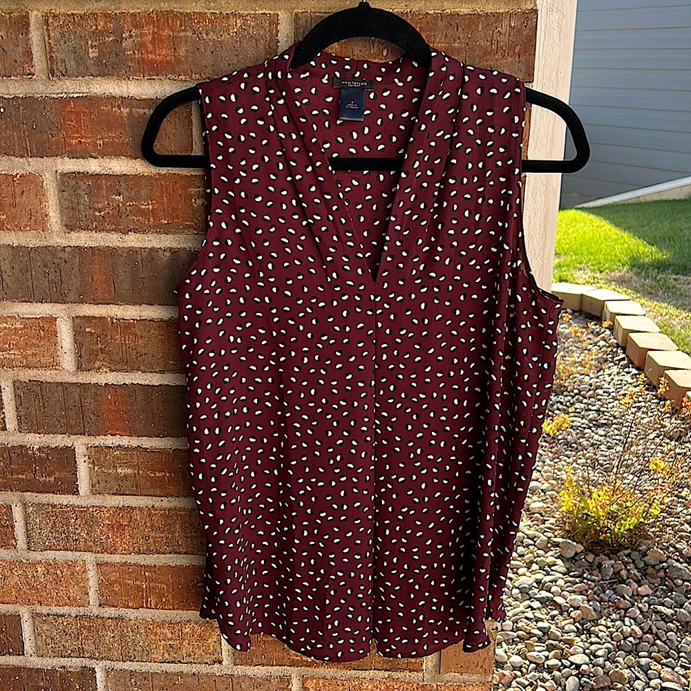 Ann Taylor Factory Ladies S Sleeveless Maroon & black print Blouse